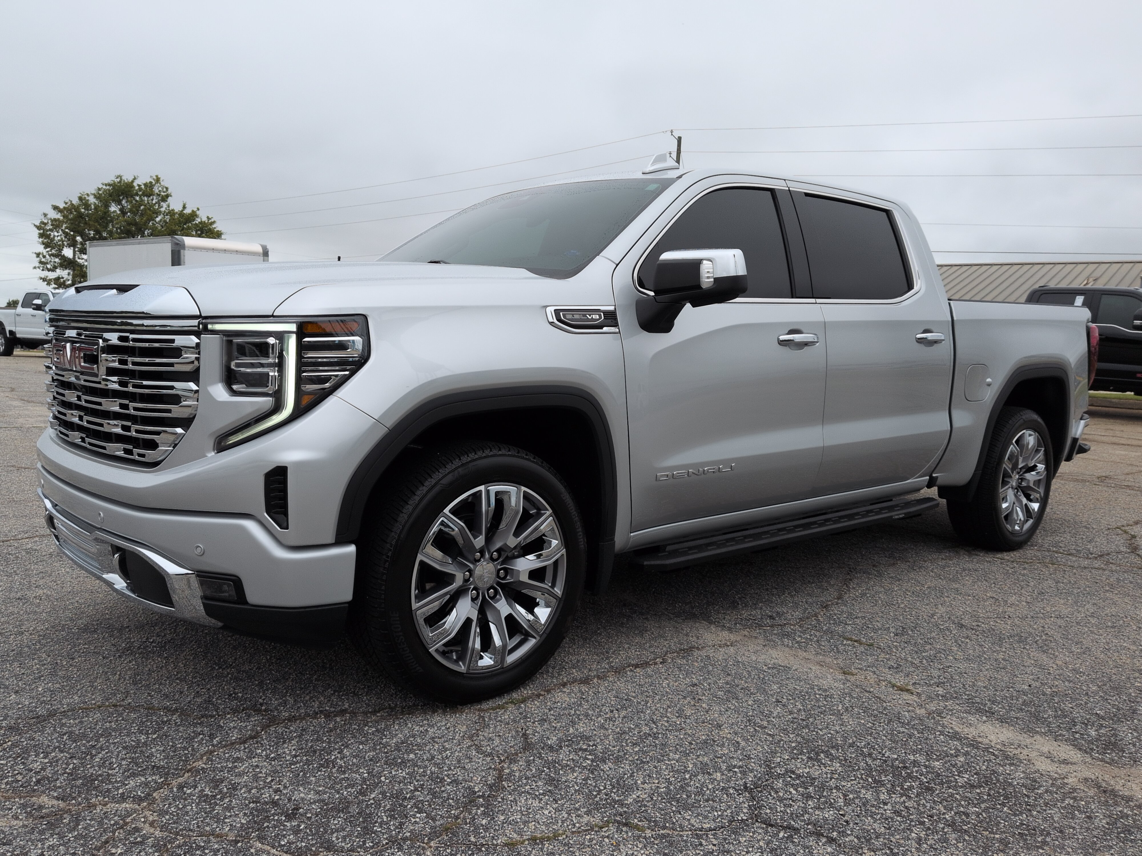 Used 2022 GMC Sierra 1500 Denali AWD/4WD image 6