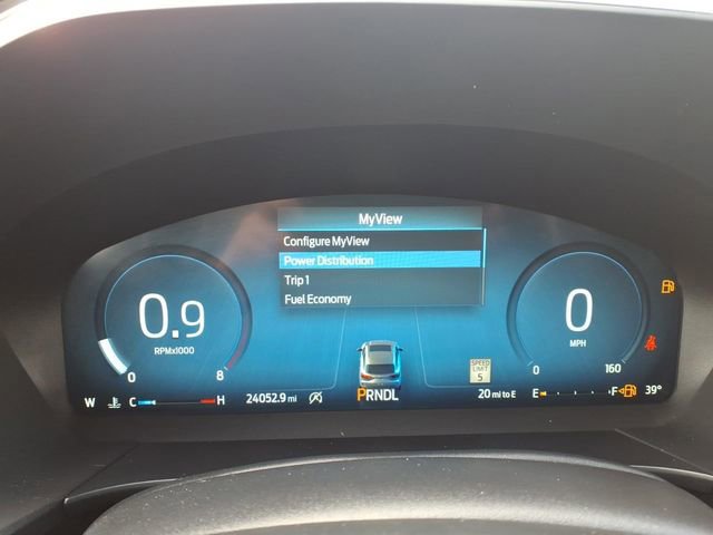 Certified 2025 Ford Escape Platinum image 17