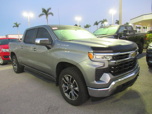 Used 2023 Chevrolet Silverado 1500 LT AWD/4WD image 1