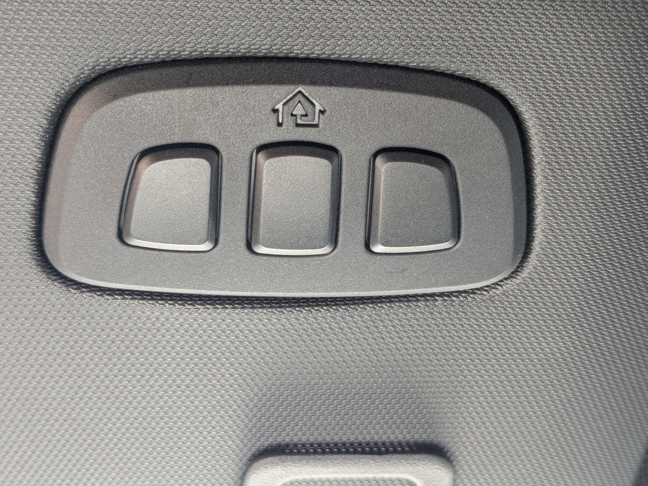 Certified 2025 Ford Mustang Mach-E GT image 29