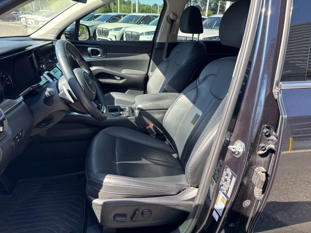 Used 2024 Kia Sorento EX AWD/4WD image 19