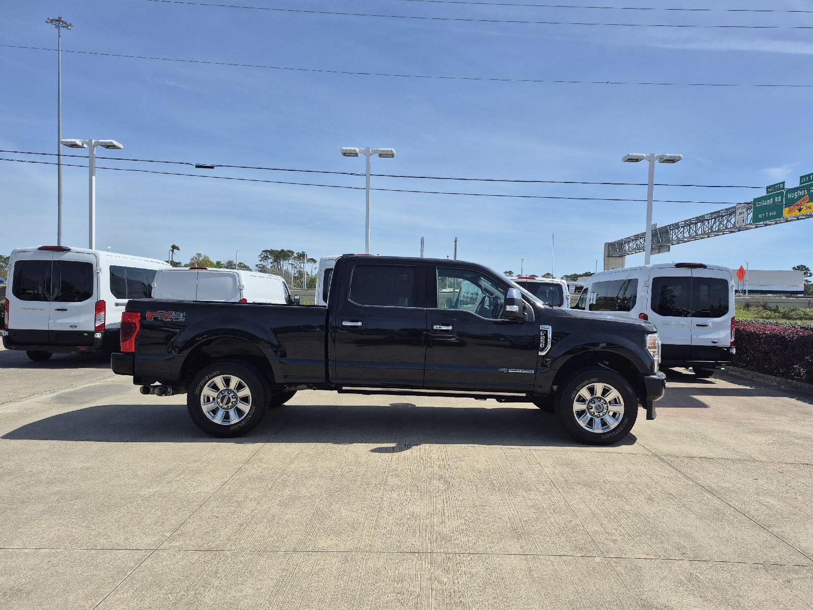 Certified 2020 Ford F250 Platinum w/ FX4 Off-Road Package image 6