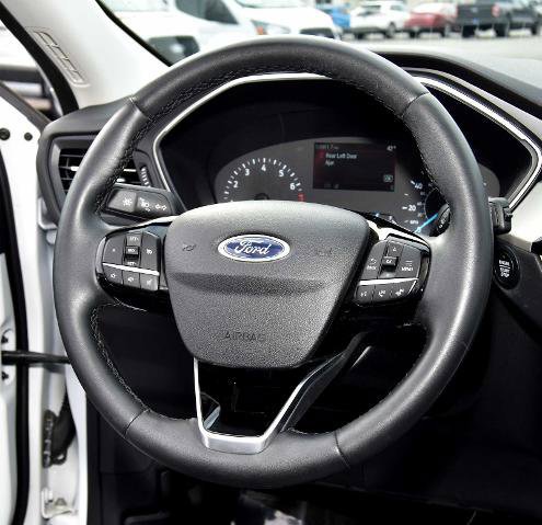 Certified 2022 Ford Escape SEL image 21