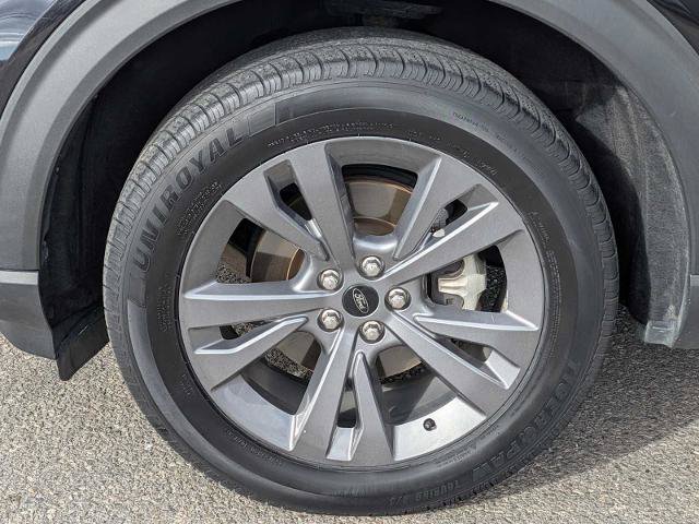 Certified 2021 Ford Explorer XLT w/ Equipment Group 202A AWD/4WD image 12