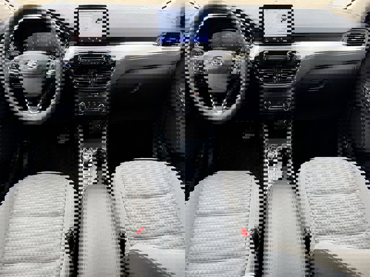 Certified 2020 Ford Escape SE image 10