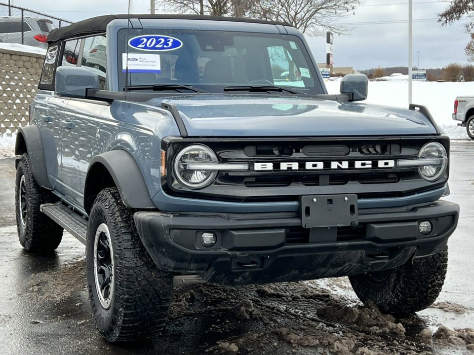 Certified 2023 Ford Bronco Outer Banks w/ Sasquatch Package image 38