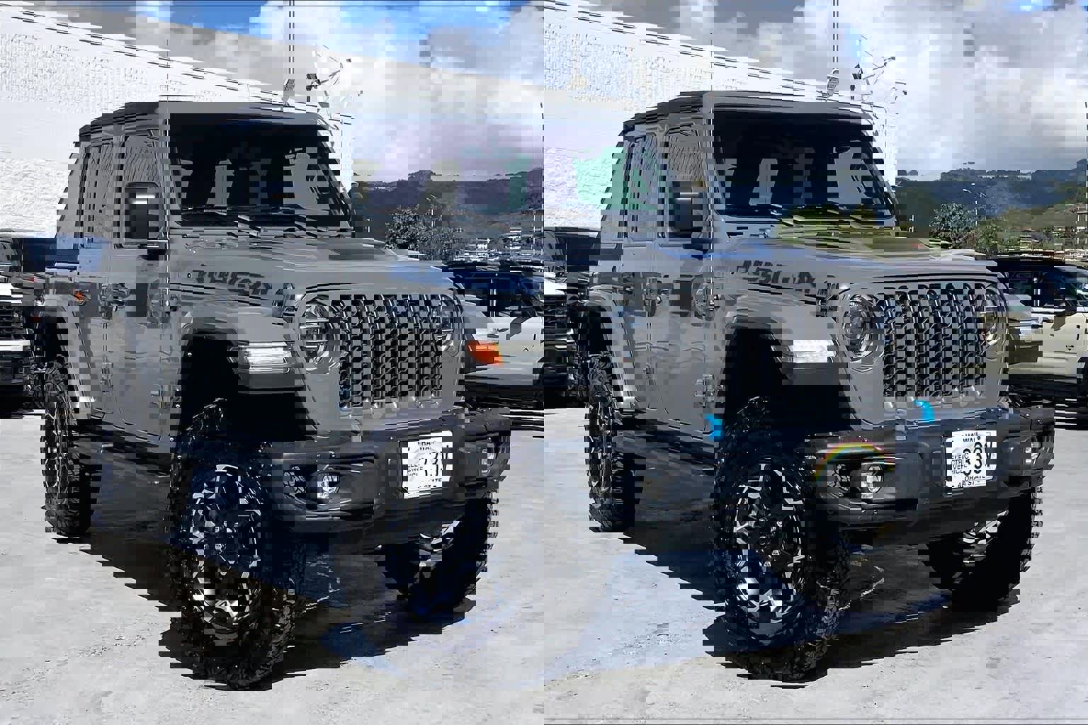 Used 2021 Jeep Wrangler Unlimited Rubicon 4xe w/ Steel Bumper Group image 21