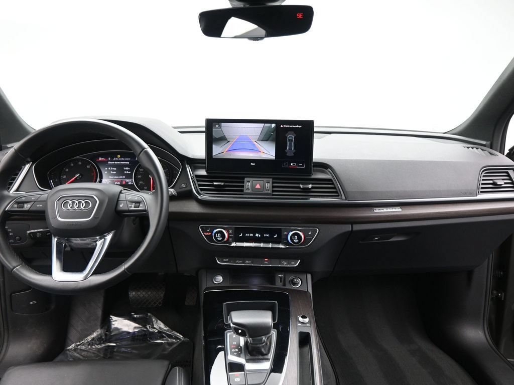 Used 2023 Audi Q5 2.0T Premium w/ Convenience Package AWD/4WD image 22