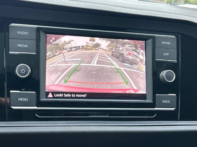 Used 2021 Volkswagen Jetta SE FWD image 34