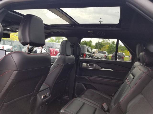 Certified 2025 Ford Explorer ST AWD/4WD image 16