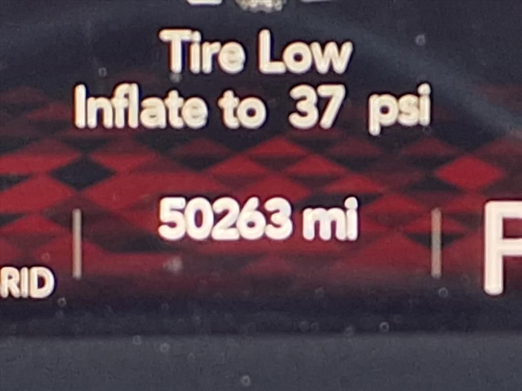 Used 2024 Jeep Wrangler Unlimited Rubicon 4xe image 23