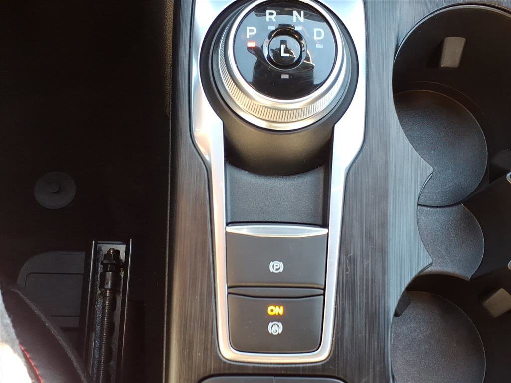 Certified 2025 Ford Escape ST-Line image 20