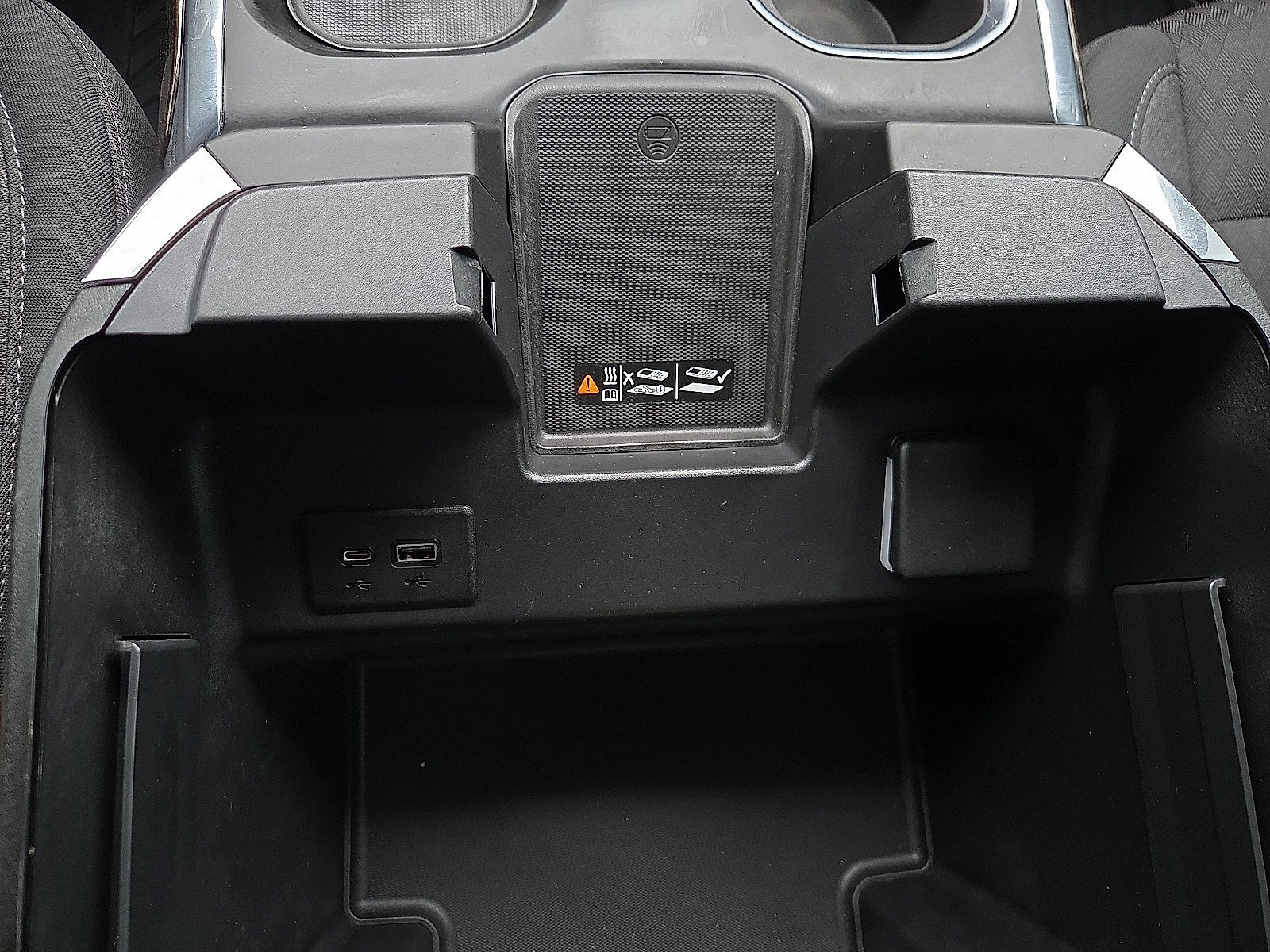 Used 2022 Chevrolet Silverado 1500 RST AWD/4WD image 22