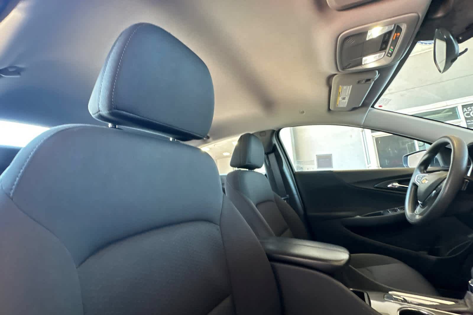 Used 2024 Chevrolet Malibu LT FWD image 17
