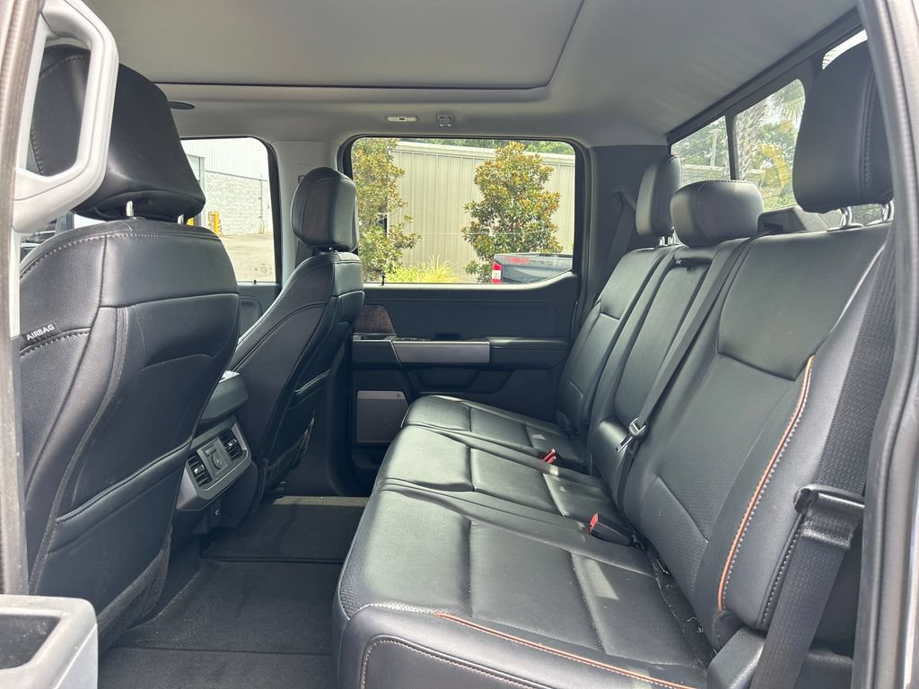 Certified 2025 Ford F450 Lariat w/ Lariat Ultimate Package AWD/4WD image 14
