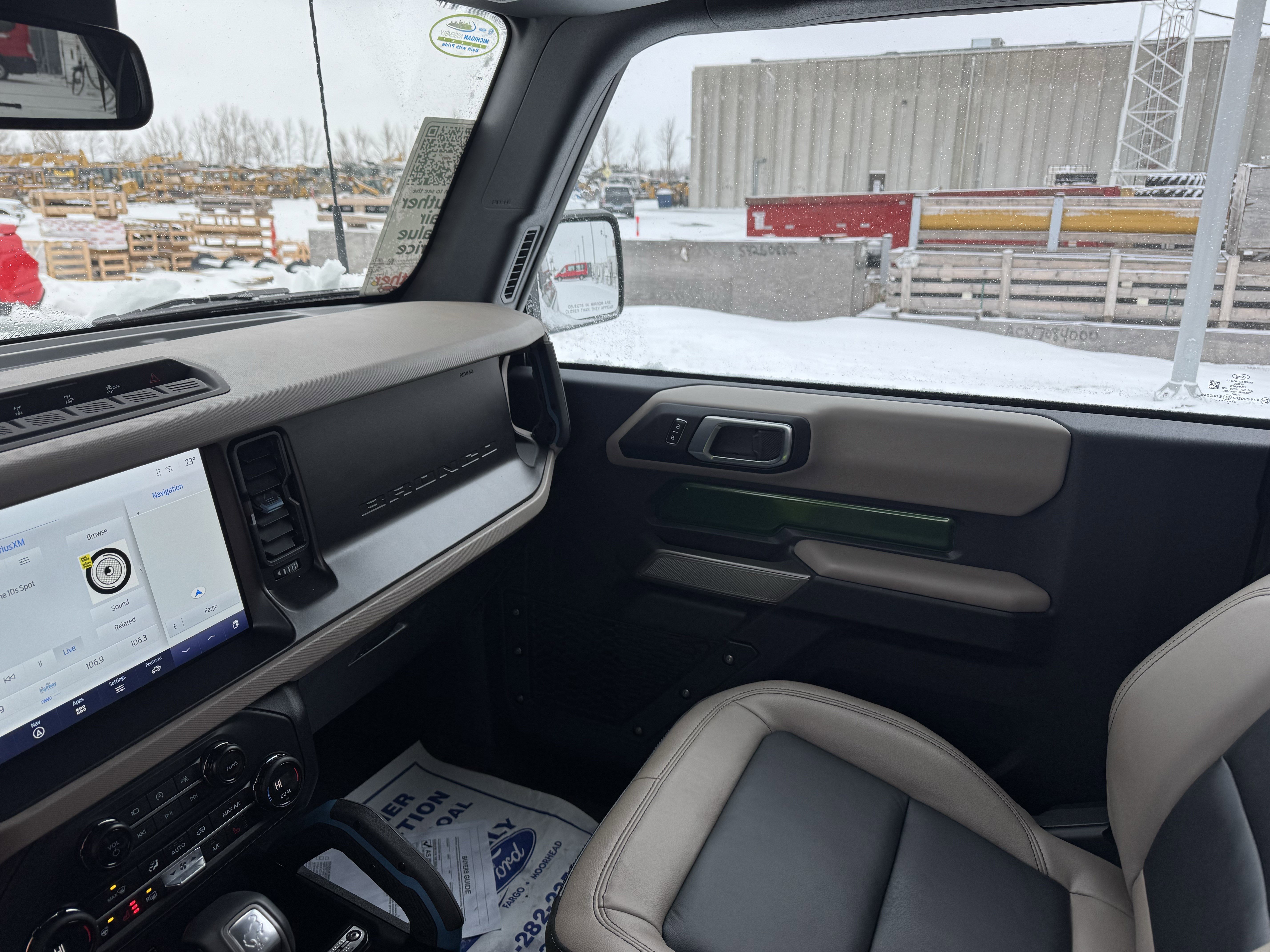 Certified 2023 Ford Bronco Wildtrak image 8