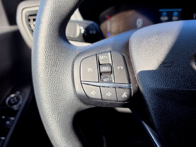 Certified 2025 Ford Escape Active AWD/4WD image 21