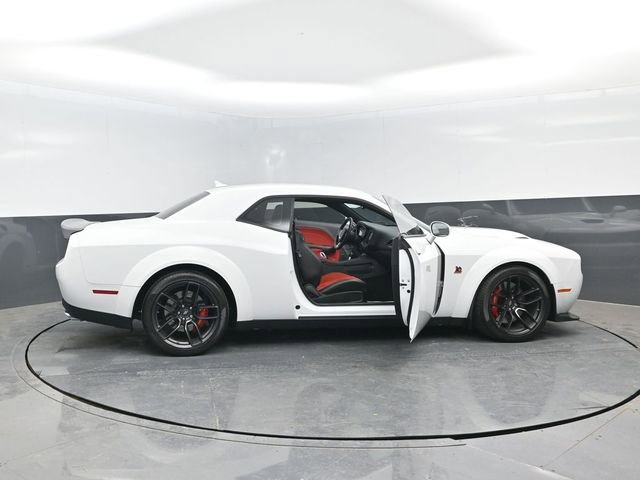Used 2019 Dodge Challenger R/T Scat Pack w/ Widebody Package RWD image 26