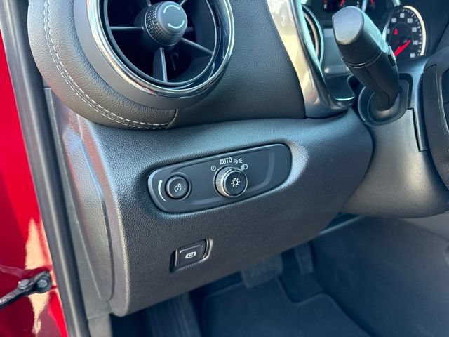 Used 2026 Chevrolet Blazer LT FWD image 15