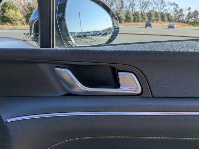 Used 2025 Kia K5 GT image 35