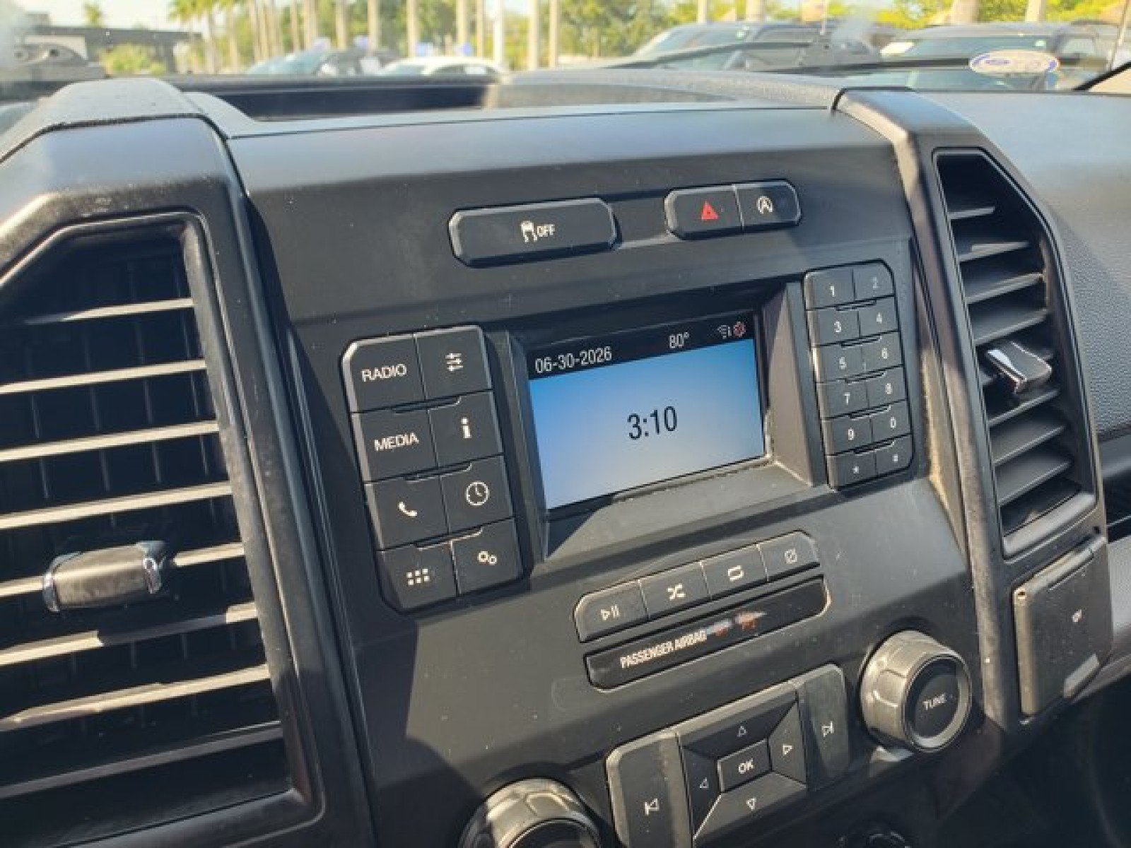 Certified 2019 Ford F150 XL w/ Equipment Group 101A Mid AWD/4WD image 18