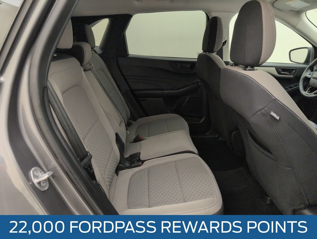 Certified 2022 Ford Escape SE w/ Convenience Package FWD image 16