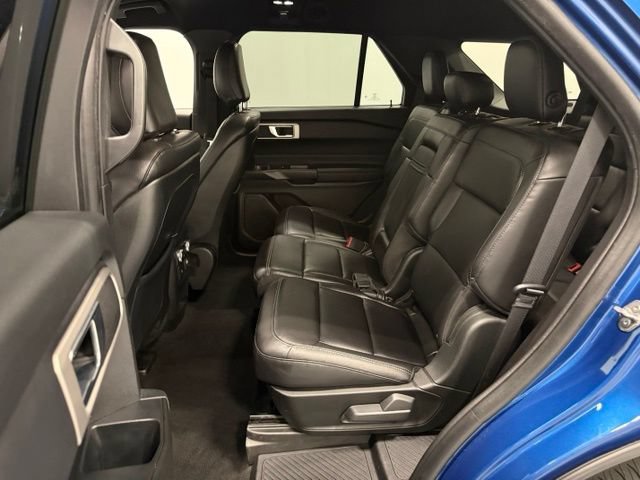 Certified 2020 Ford Explorer XLT w/ Equipment Group 202A AWD/4WD image 29