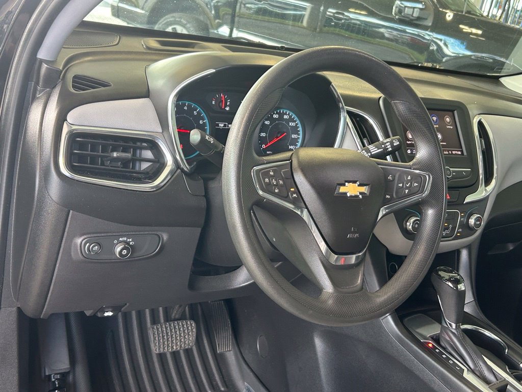 Used 2020 Chevrolet Equinox LS w/ LS Convenience Package FWD image 34
