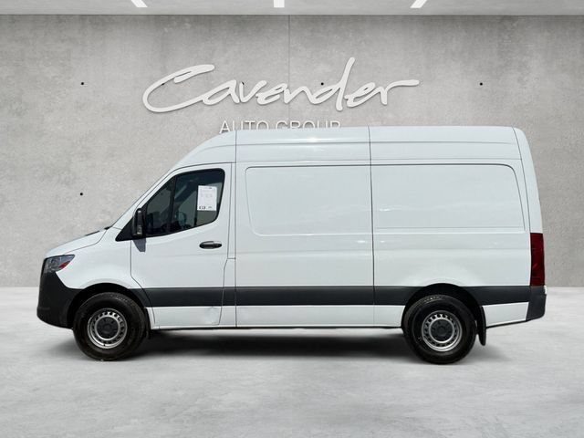 Used 2022 Mercedes-Benz Sprinter 2500 image 14