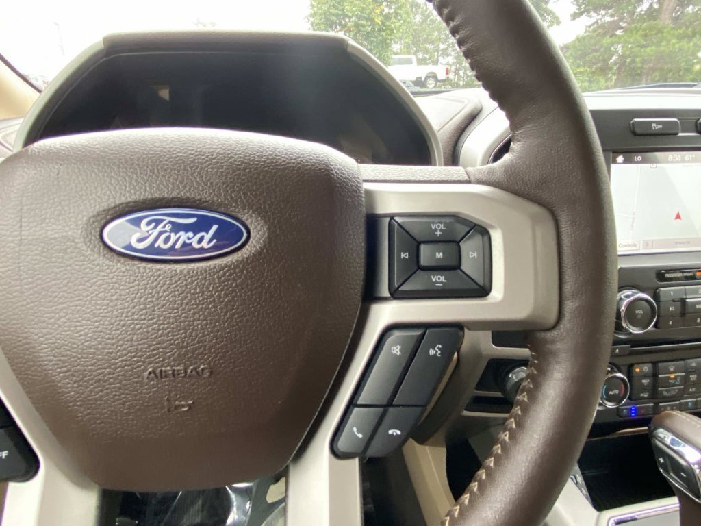 Certified 2018 Ford F150 Lariat RWD image 32