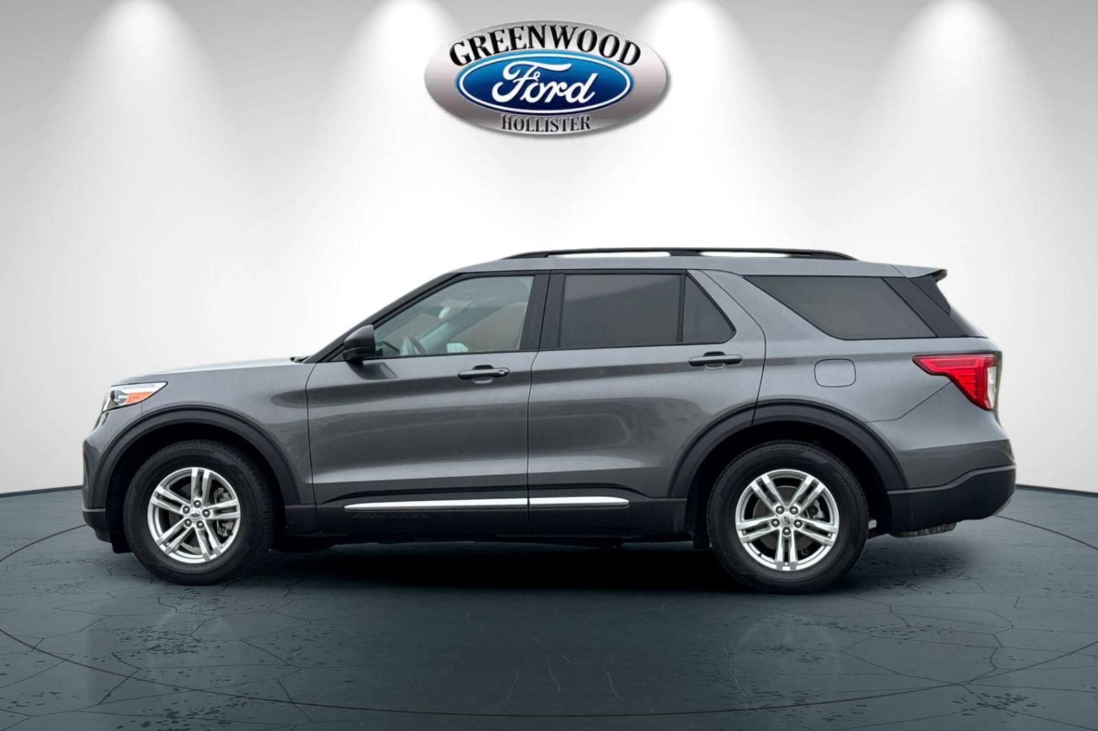 Certified 2023 Ford Explorer XLT w/ Equipment Group 202A image 7