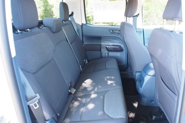 Certified 2025 Ford Maverick XL FWD image 14