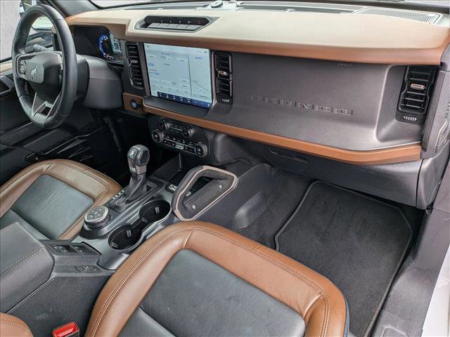 Certified 2024 Ford Bronco Outer Banks w/ Sasquatch Package AWD/4WD image 21