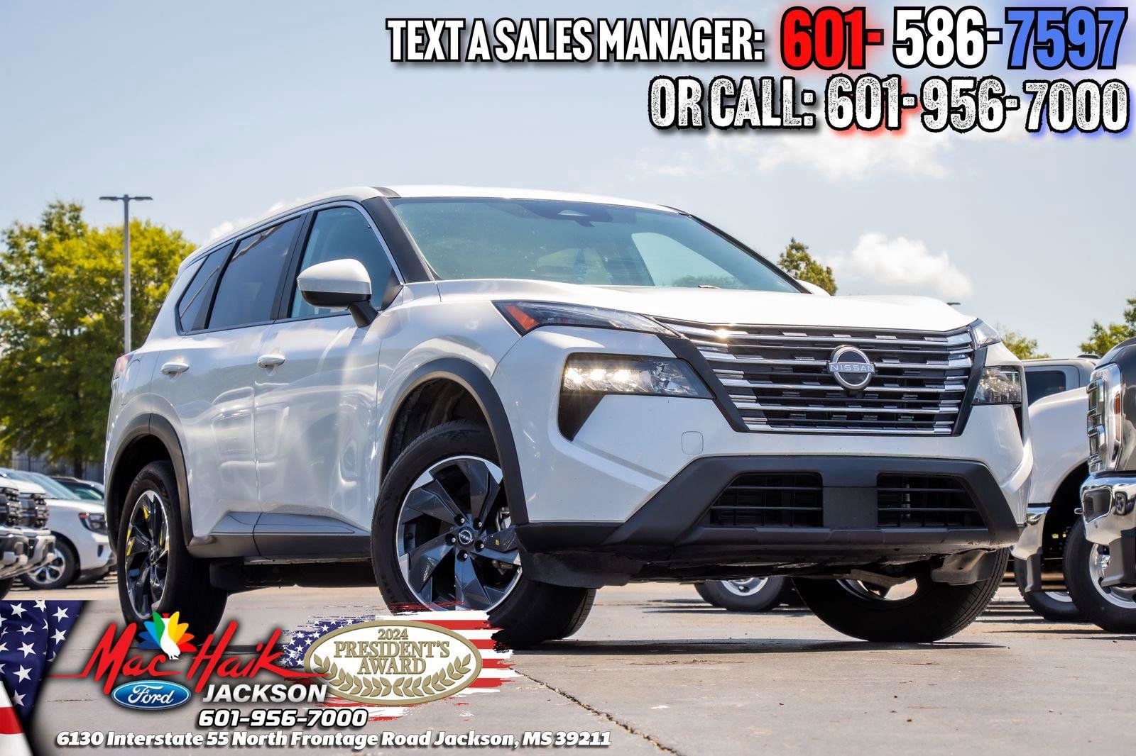 Used 2024 Nissan Rogue SV AWD/4WD image 2
