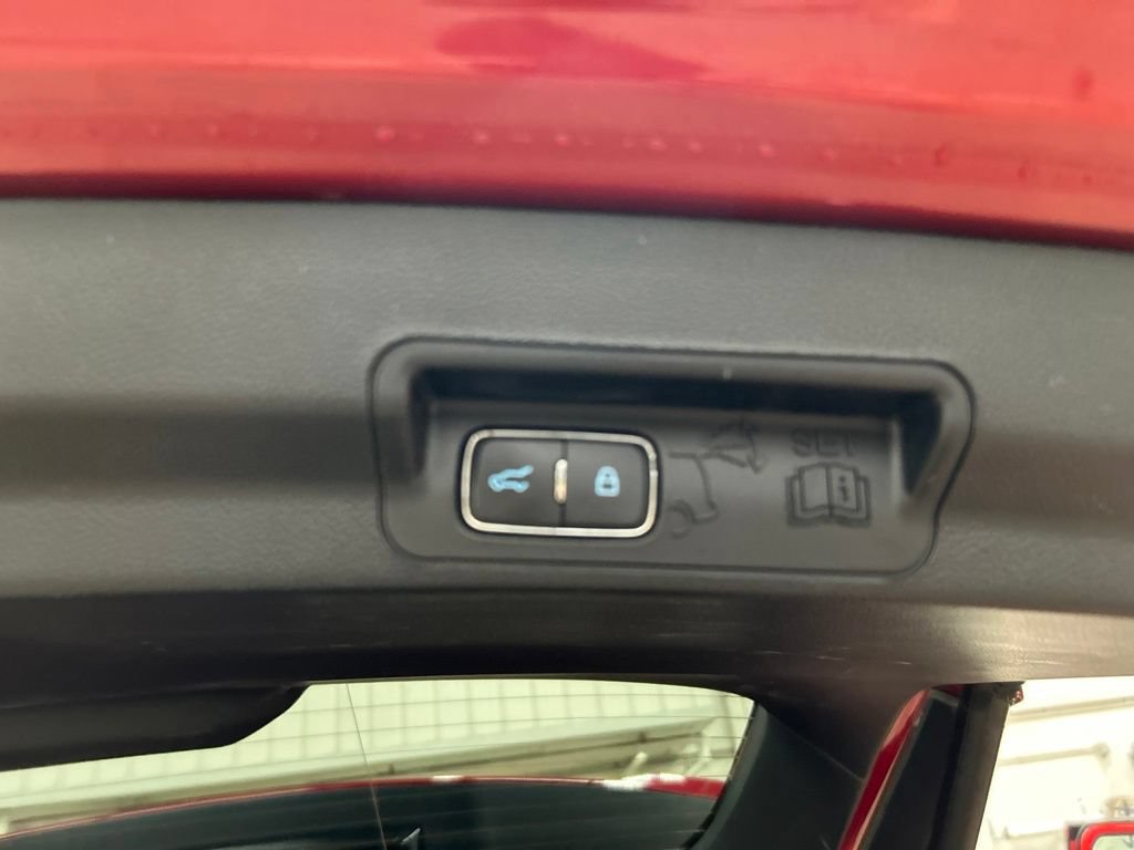 Certified 2024 Ford Explorer XLT w/ Equipment Group 202A AWD/4WD image 30