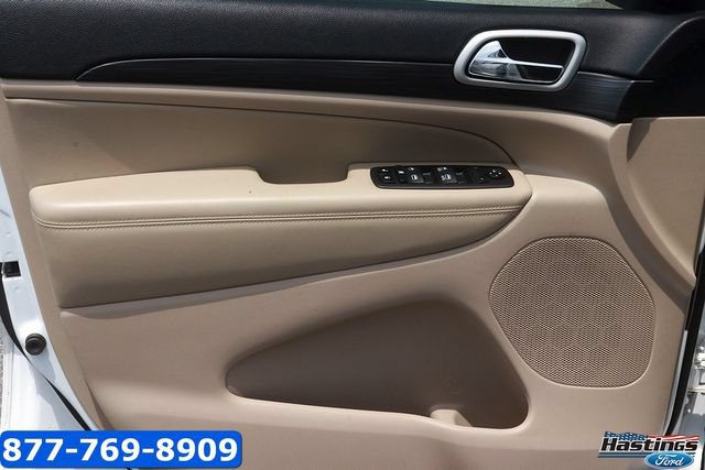 Used 2022 Jeep Grand Cherokee Laredo E w/ Security & Convenience Group AWD/4WD image 10