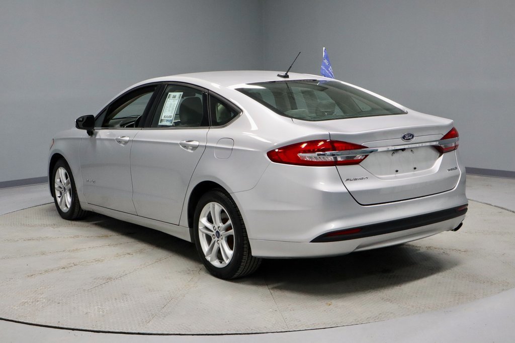 Certified 2018 Ford Fusion S image 3