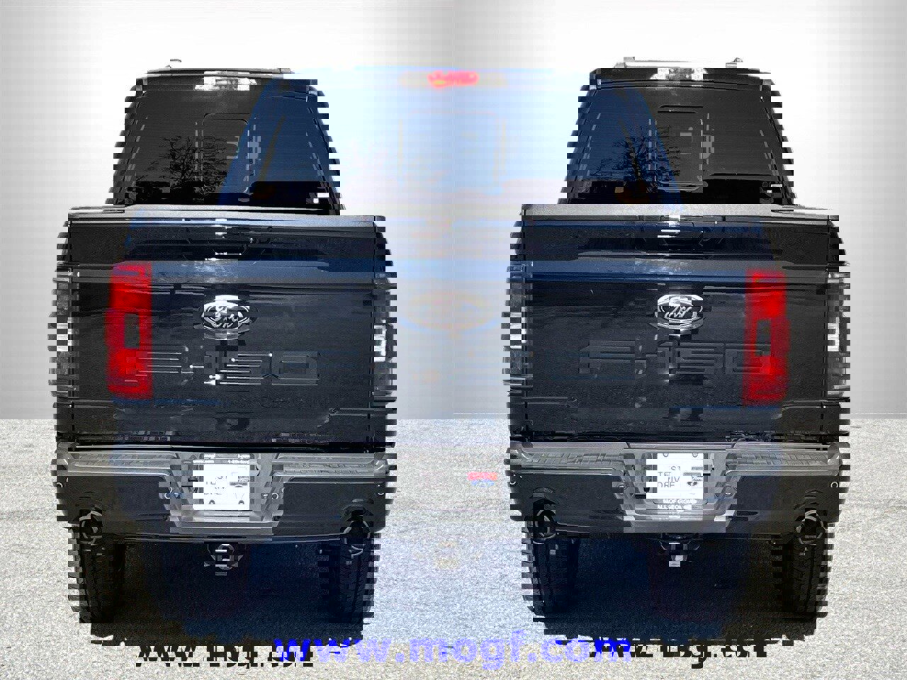 Certified 2023 Ford F150 XLT w/ Equipment Group 302A High image 4
