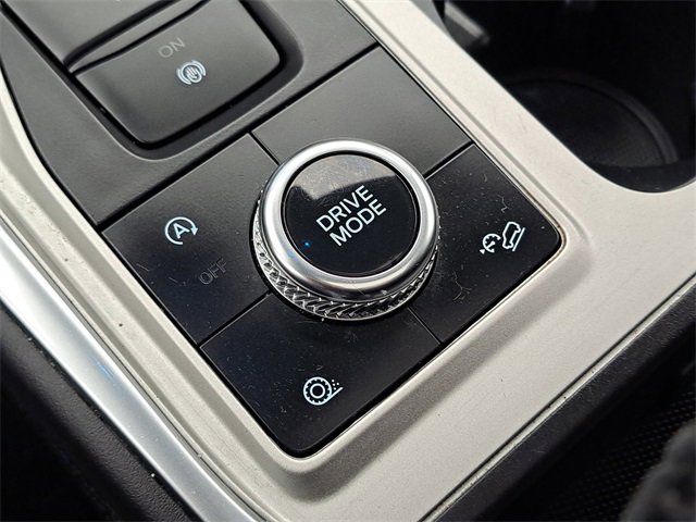 Certified 2023 Ford Explorer Platinum w/ Technology Package image 19