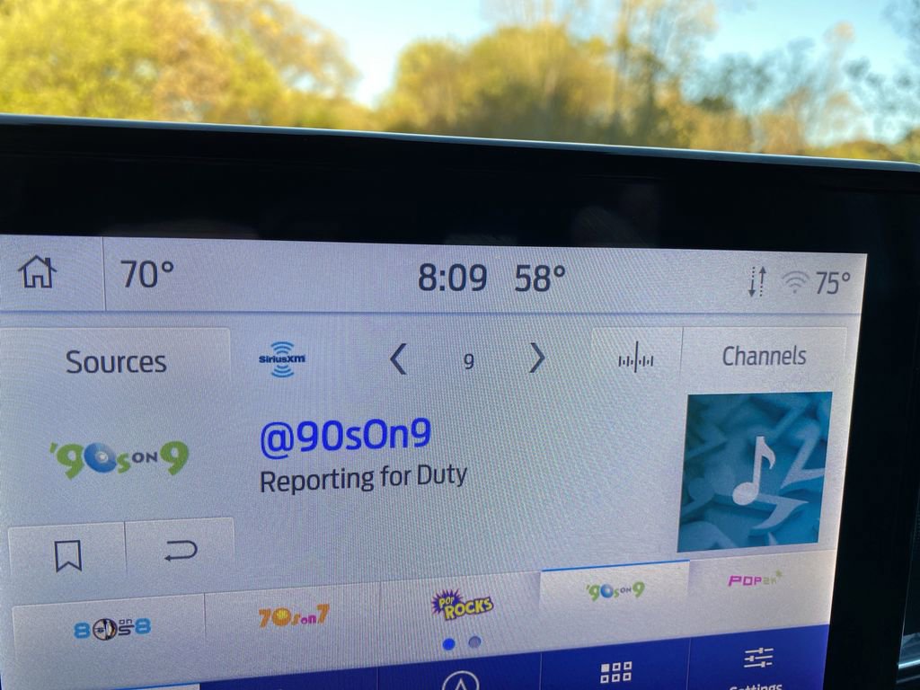 Certified 2023 Ford Explorer Limited image 27