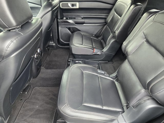 Certified 2020 Ford Explorer XLT w/ Equipment Group 202A image 28