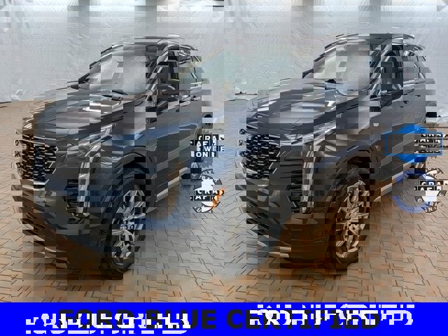 Used 2019 Cadillac XT4 Premium Luxury w/ Cold Weather Package image 3