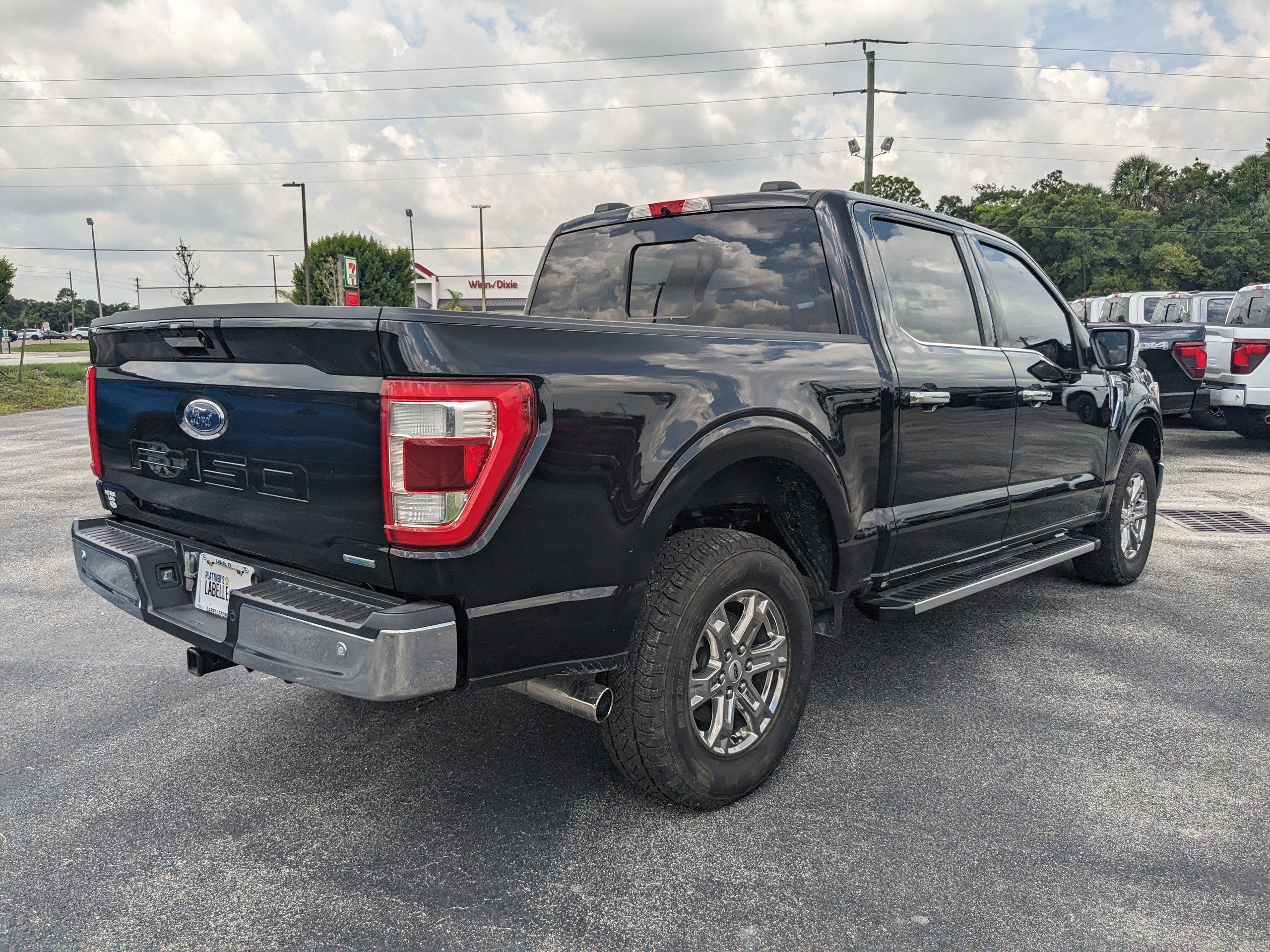 Certified 2022 Ford F150 Lariat AWD/4WD image 4