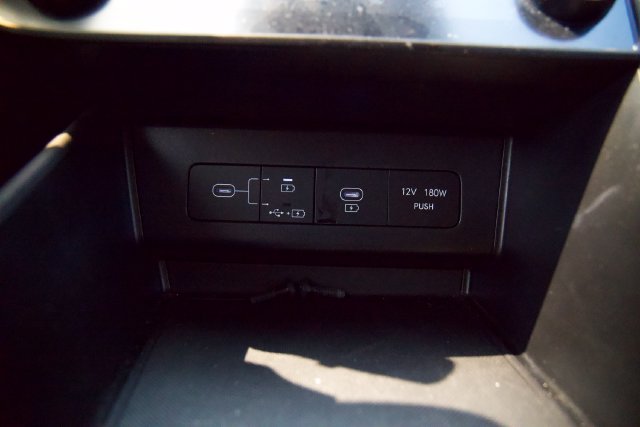 Used 2025 Hyundai Sonata SEL FWD image 21