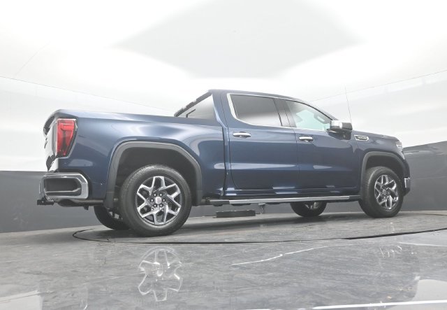 Used 2023 GMC Sierra 1500 SLT w/ SLT Premium Package AWD/4WD image 26