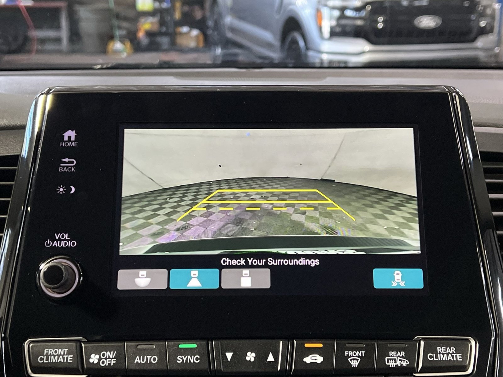 Used 2023 Honda Odyssey EX-L image 17