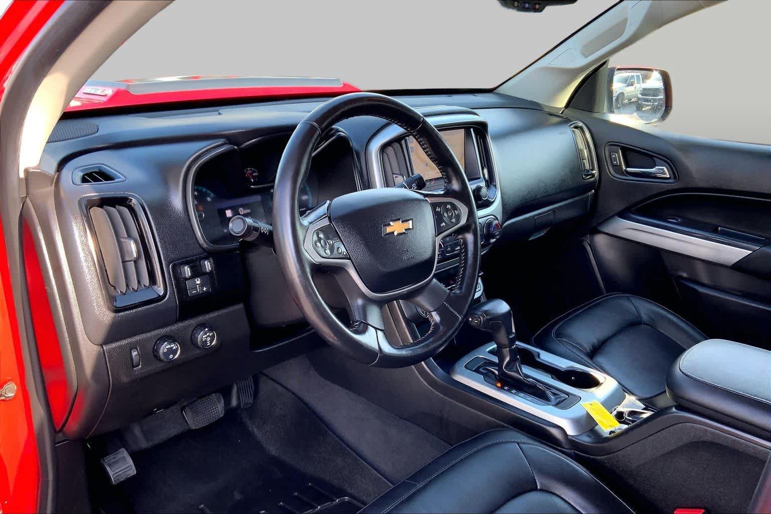 Used 2020 Chevrolet Colorado ZR2 AWD/4WD image 16