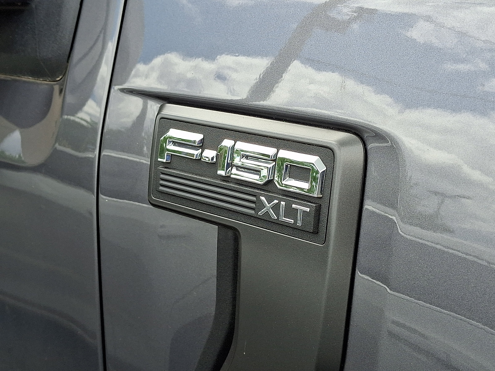 Certified 2023 Ford F150 XLT w/ Equipment Group 302A High AWD/4WD image 4