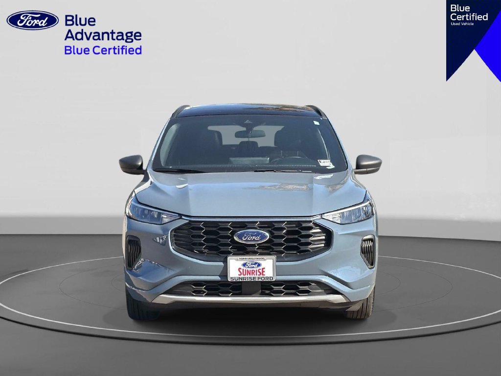 Certified 2023 Ford Escape ST-Line w/ Tech Pack #1 FWD image 3