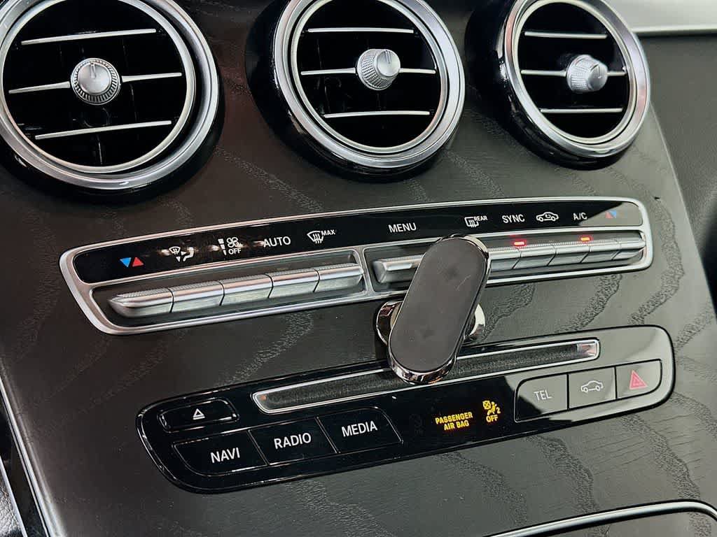 Used 2018 Mercedes-Benz GLC 300 image 18